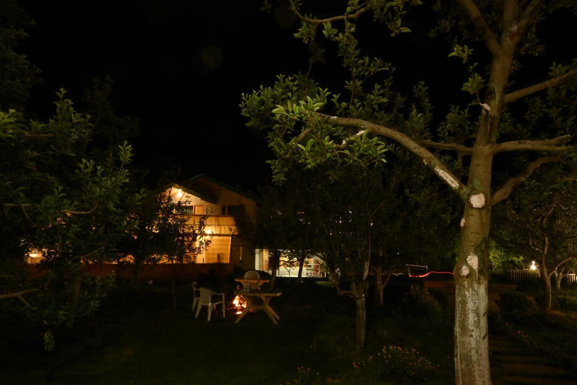 Cascade Mountain Retreat Manali Bed & Breakfast Ngoại thất bức ảnh
