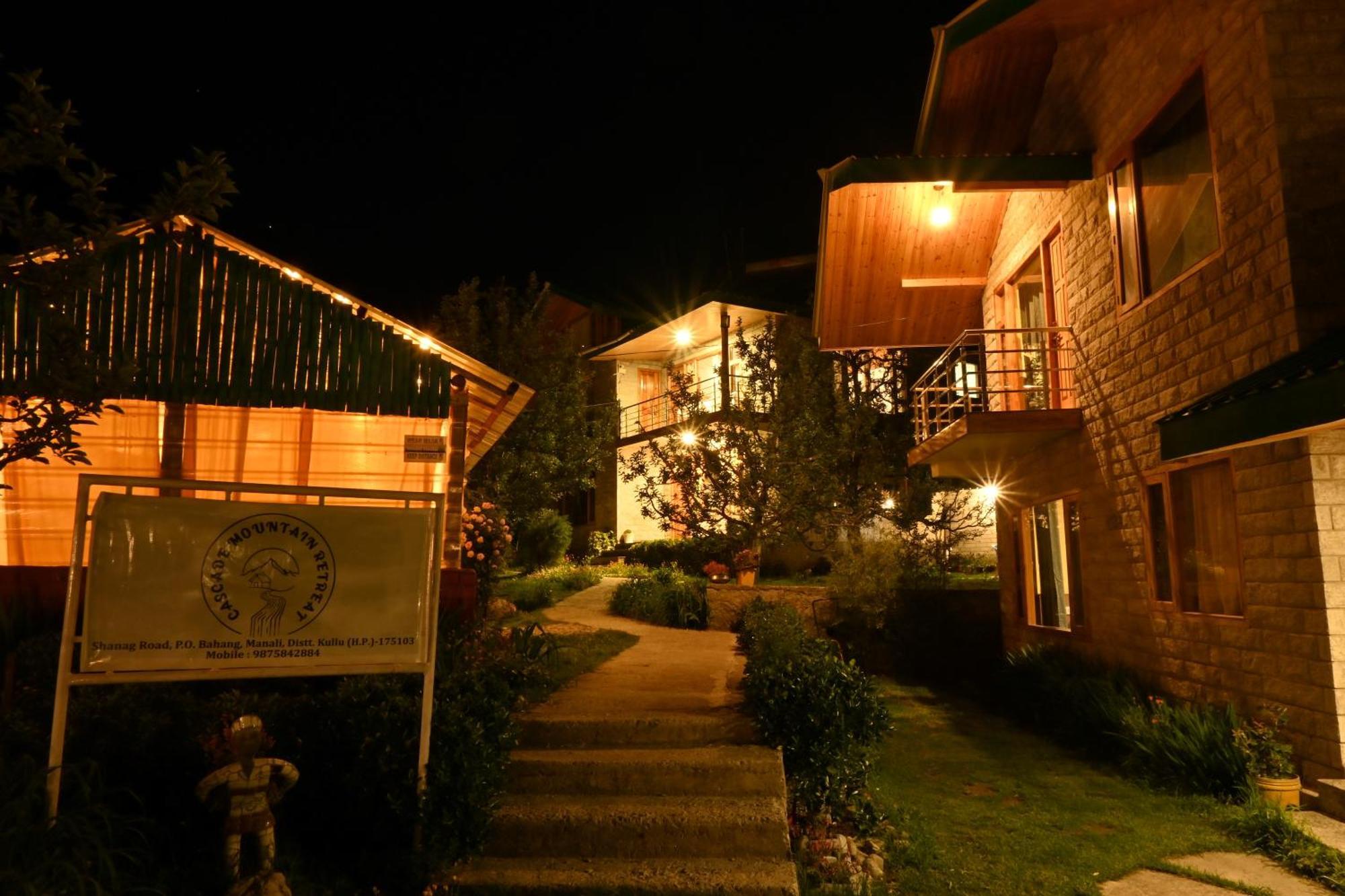 Cascade Mountain Retreat Manali Bed & Breakfast Ngoại thất bức ảnh