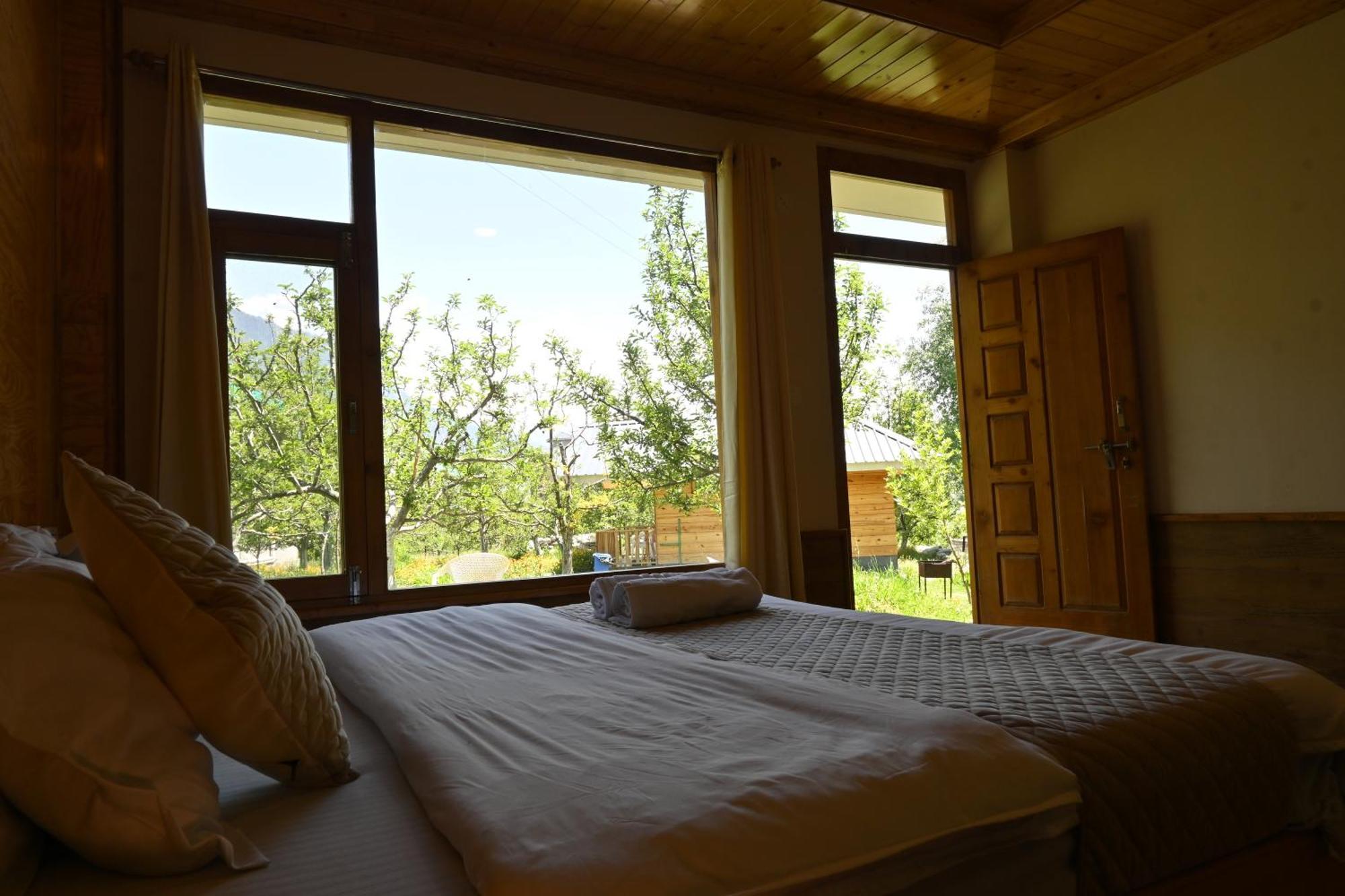Cascade Mountain Retreat Manali Bed & Breakfast Ngoại thất bức ảnh