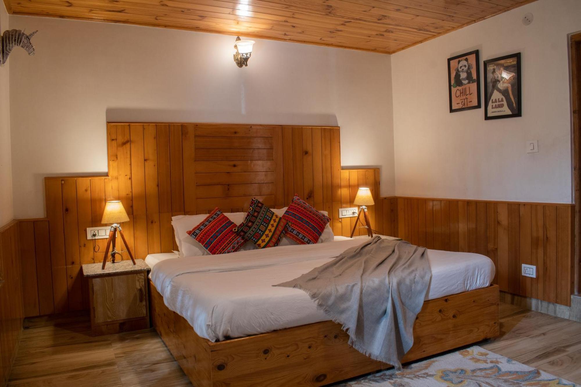 Cascade Mountain Retreat Manali Bed & Breakfast Ngoại thất bức ảnh