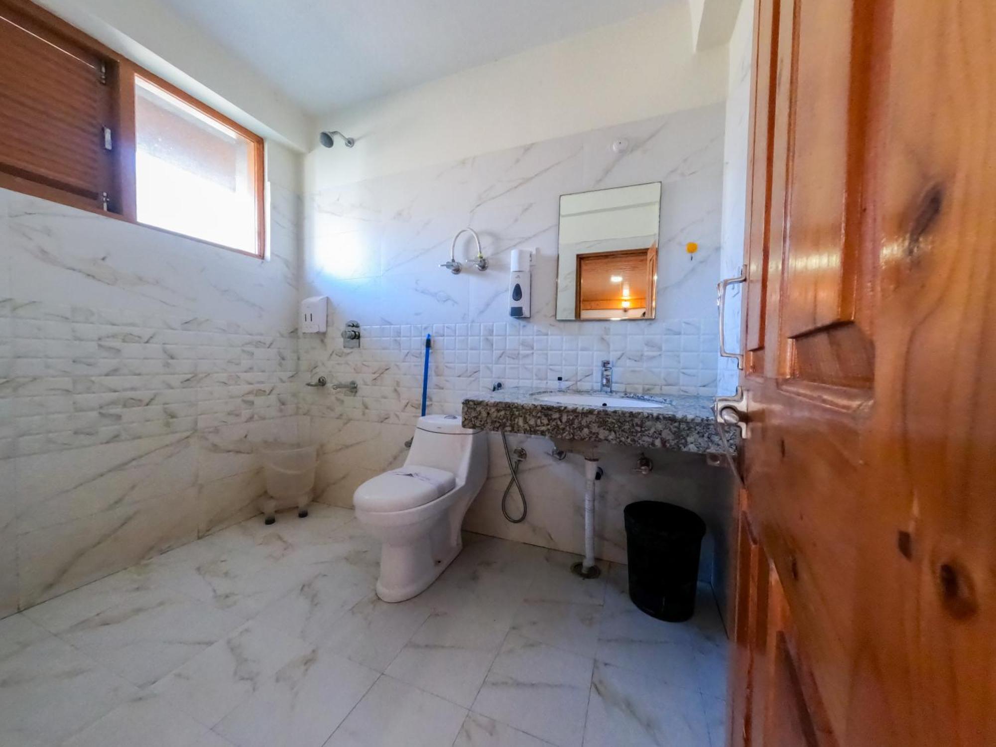 Cascade Mountain Retreat Manali Bed & Breakfast Ngoại thất bức ảnh